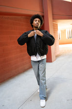 Load image into Gallery viewer, Eptm - Capital bomber black