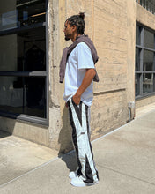 Load image into Gallery viewer, Eptm - Paradox Pants- black