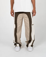 Load image into Gallery viewer, Eptm - Paradox pants - brown