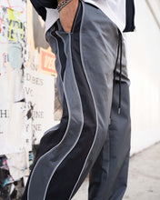 Load image into Gallery viewer, Eptm - Montaña pants Grey