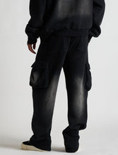 Load image into Gallery viewer, Embellish ; Official cargo sweatpants black
