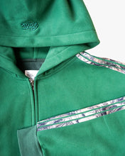 Load image into Gallery viewer, Eptm - Real camo zip up hoodie , hunter green
