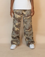 Load image into Gallery viewer, Eptm - Desert Camo Carpenter Pants
