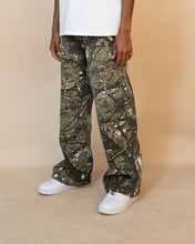 Load image into Gallery viewer, Eptm - Hunter camo Carpenter Pants
