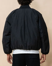 Load image into Gallery viewer, Eptm - Capital bomber black
