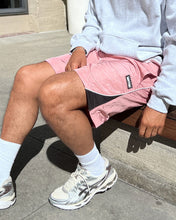Load image into Gallery viewer, Eptm - Derby short dusty pink
