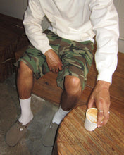 Load image into Gallery viewer, Eptm - Surge cargo shorts - og camo
