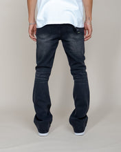 Load image into Gallery viewer, Eptm - Perfect flared denim , black
