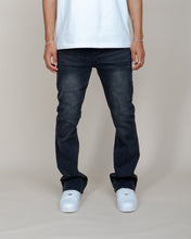 Load image into Gallery viewer, Eptm - Perfect flared denim , black
