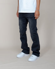 Load image into Gallery viewer, Eptm - Perfect flared denim , black
