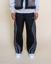 Load image into Gallery viewer, Eptm - Montaña pants black
