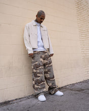 Load image into Gallery viewer, Eptm - Desert Camo Carpenter Pants
