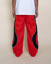 Load image into Gallery viewer, Eptm - Montaña pants red
