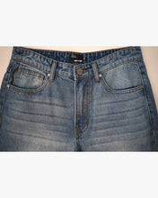 Load image into Gallery viewer, Eptm - Baggy distressed denim blue jeans
