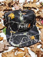 Load image into Gallery viewer, Felt ; work wear cap , woodland camo
